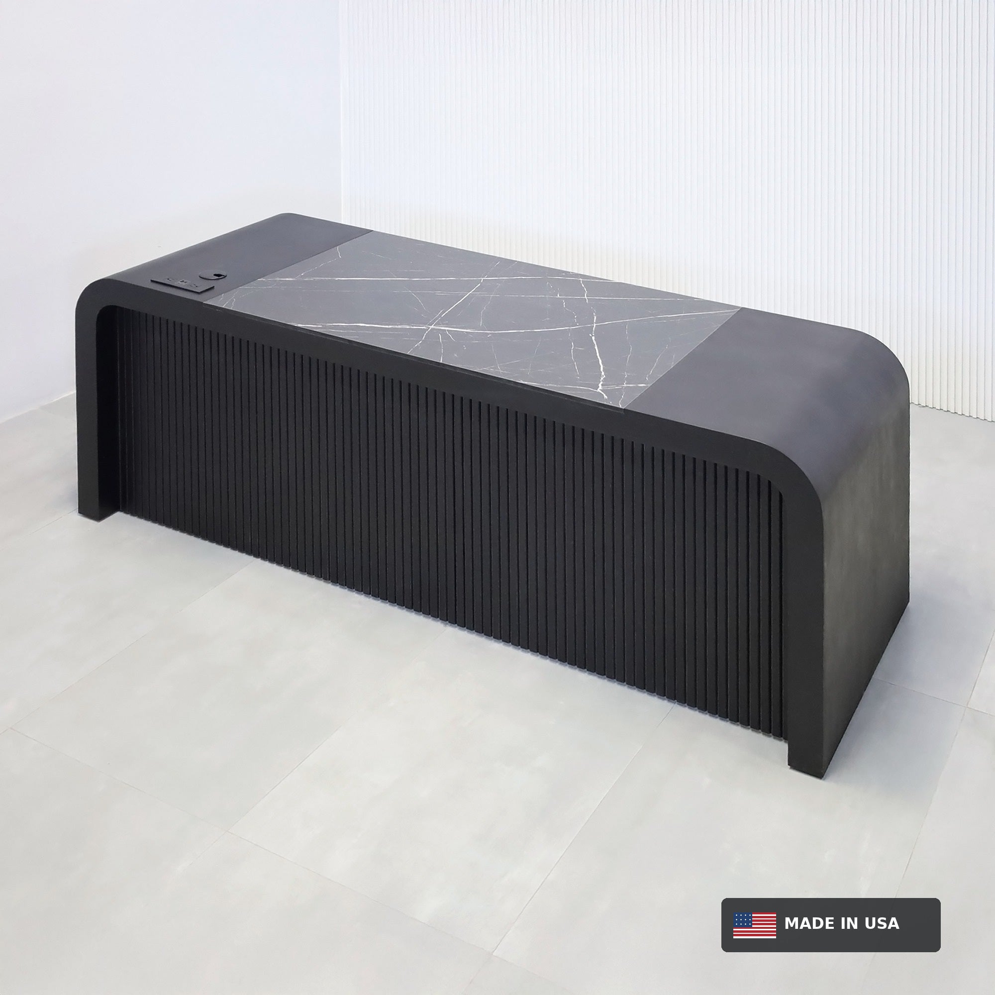Axis_Desk_Made_in_USA_01.jpg