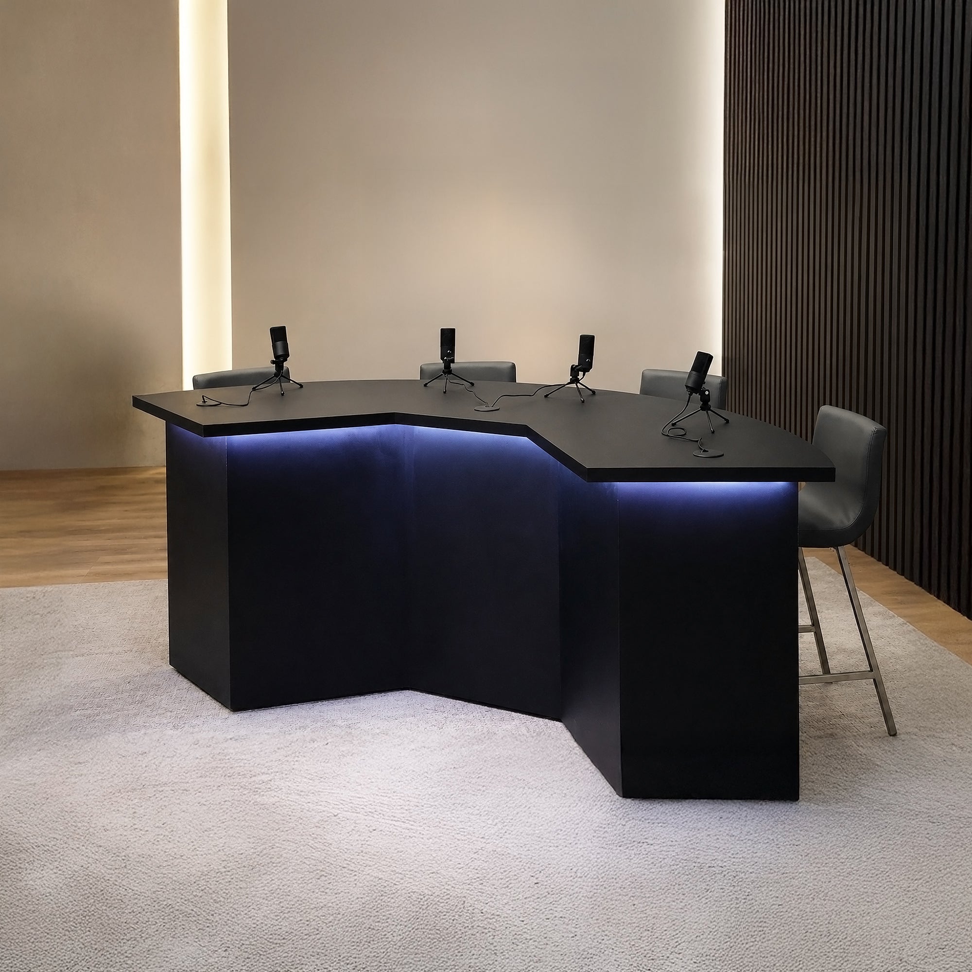 IN-STOCK PODCAST TABLES