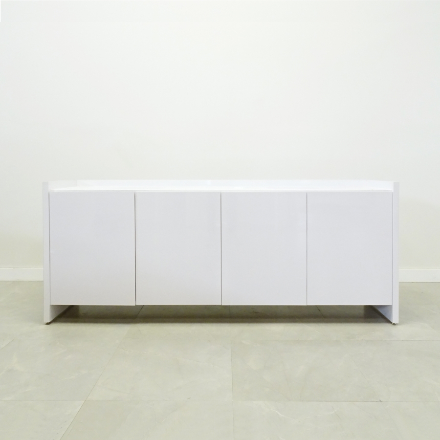 tavola reception desk